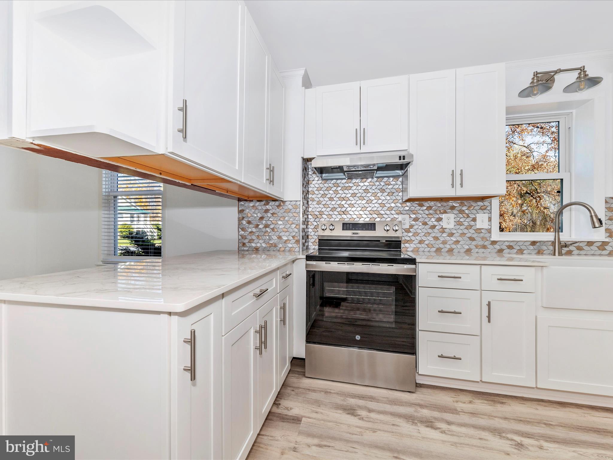 16703 Raven Rock Road Sabillasville, MD 21780 - Photo 16 of 48 Kitchen