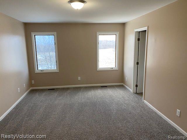 4203 South Mill Road Dryden, MI 48428 - Photo 23 of 30
