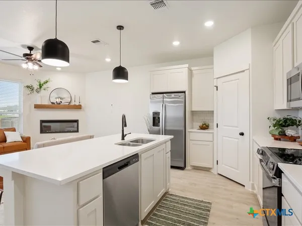 $359,000 | 8618 Glade Drive, Temple, TX 76502