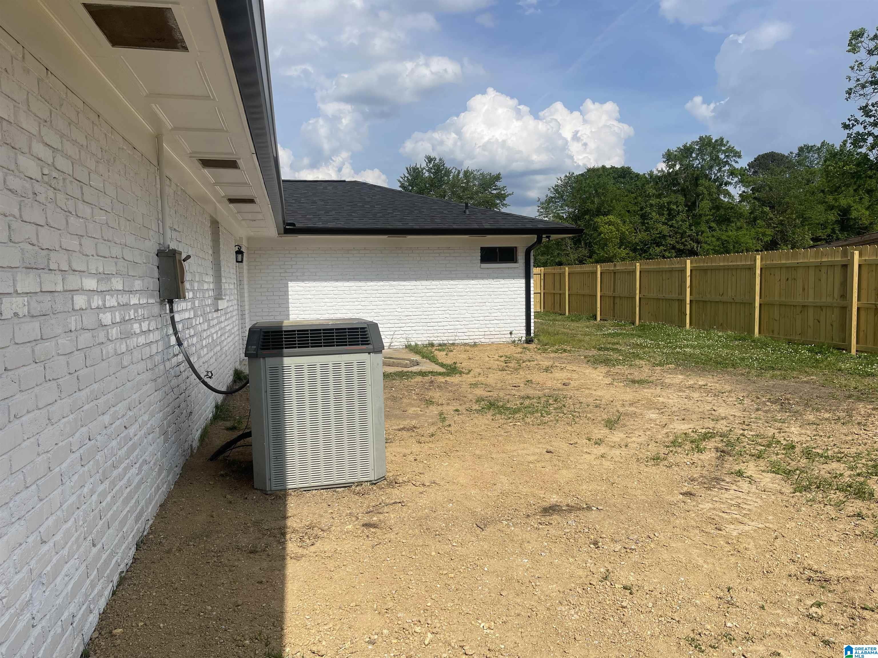 2555 Airport Road Oxford, AL 36203 - Photo 23 of 33