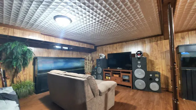 $244,900 | 8618 Hoagland Road, Hoagland, IN 46745