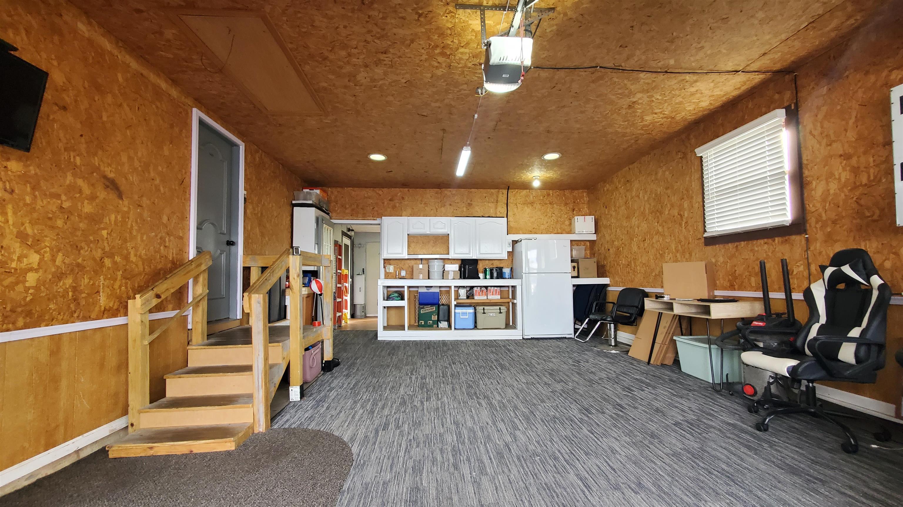 8618 Hoagland Road Hoagland, IN 46745 - Photo 23 of 36