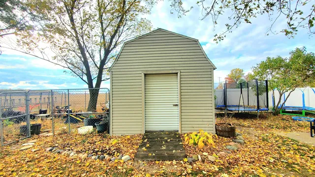 $244,900 | 8618 Hoagland Road, Hoagland, IN 46745