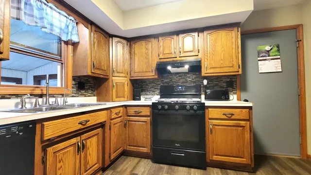 $244,900 | 8618 Hoagland Road, Hoagland, IN 46745