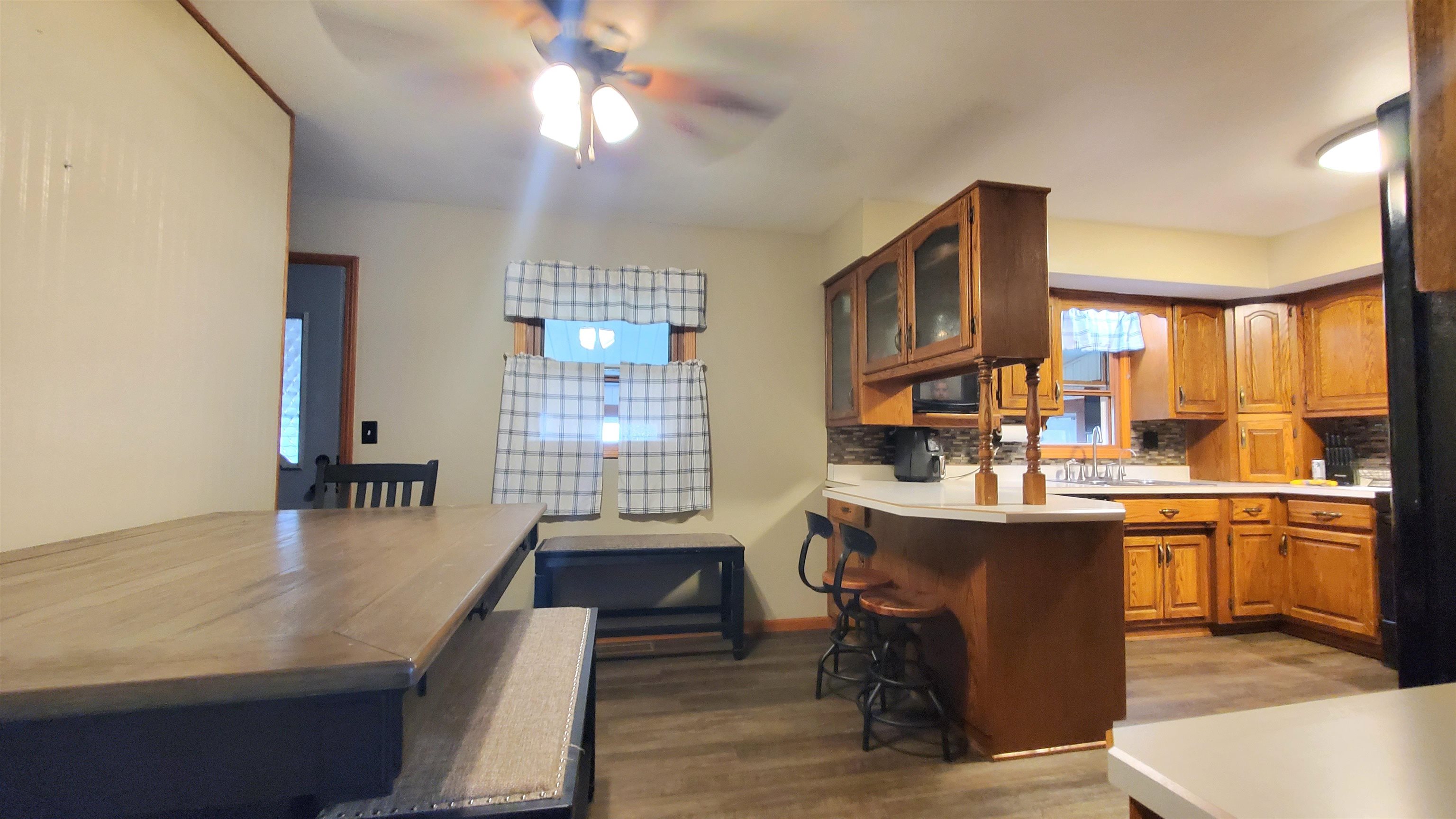 8618 Hoagland Road Hoagland, IN 46745 - Photo 8 of 36