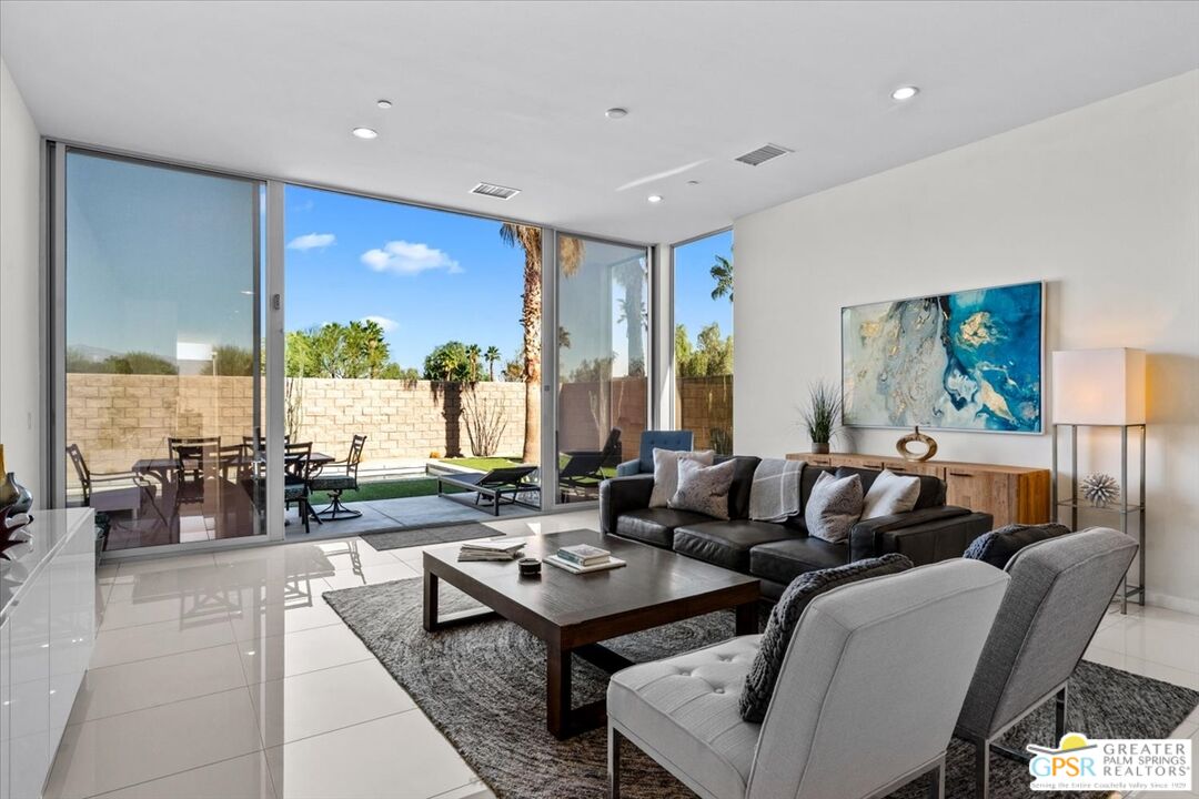 4651 Kellogg Way Palm Springs, CA 92262 - Photo 4 of 43