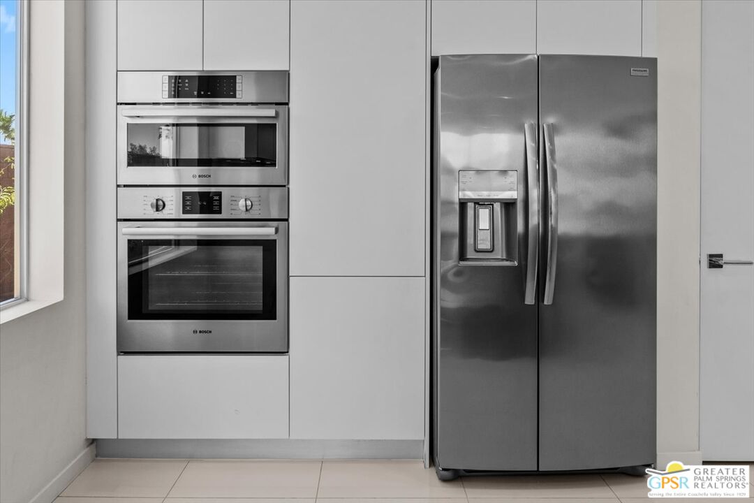 4651 Kellogg Way Palm Springs, CA 92262 - Photo 10 of 43