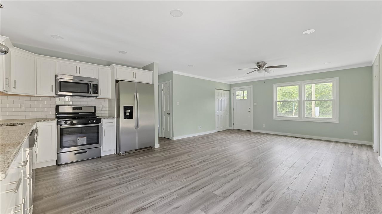 868 Myrna Road Erma, NJ 08204 - Photo 5 of 24