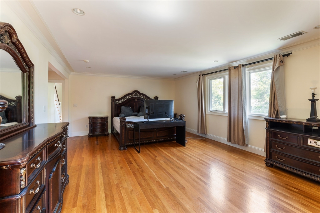 103 Levbert Road, Unit 103 Newton, MA 02459 - Photo 28 of 39