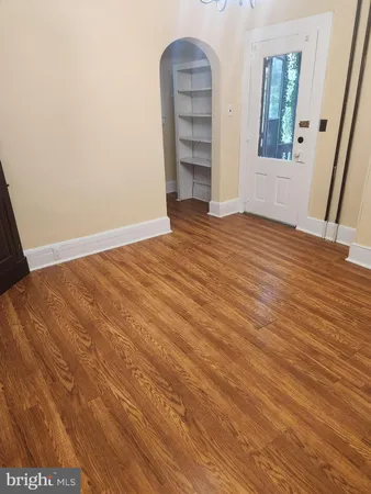 $1,000 | 322.5 Maple Avenue North, Martinsburg, WV 25401