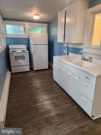 $1,000 | 322.5 Maple Avenue North, Martinsburg, WV 25401