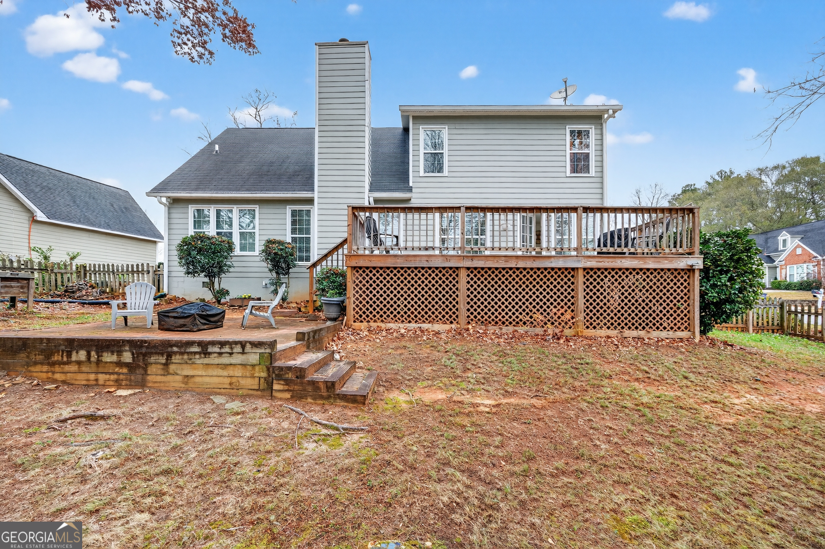 199 Springfield Boulevard Macon, GA 31210 - Photo 42 of 44 a view of a house with pool and sitting area