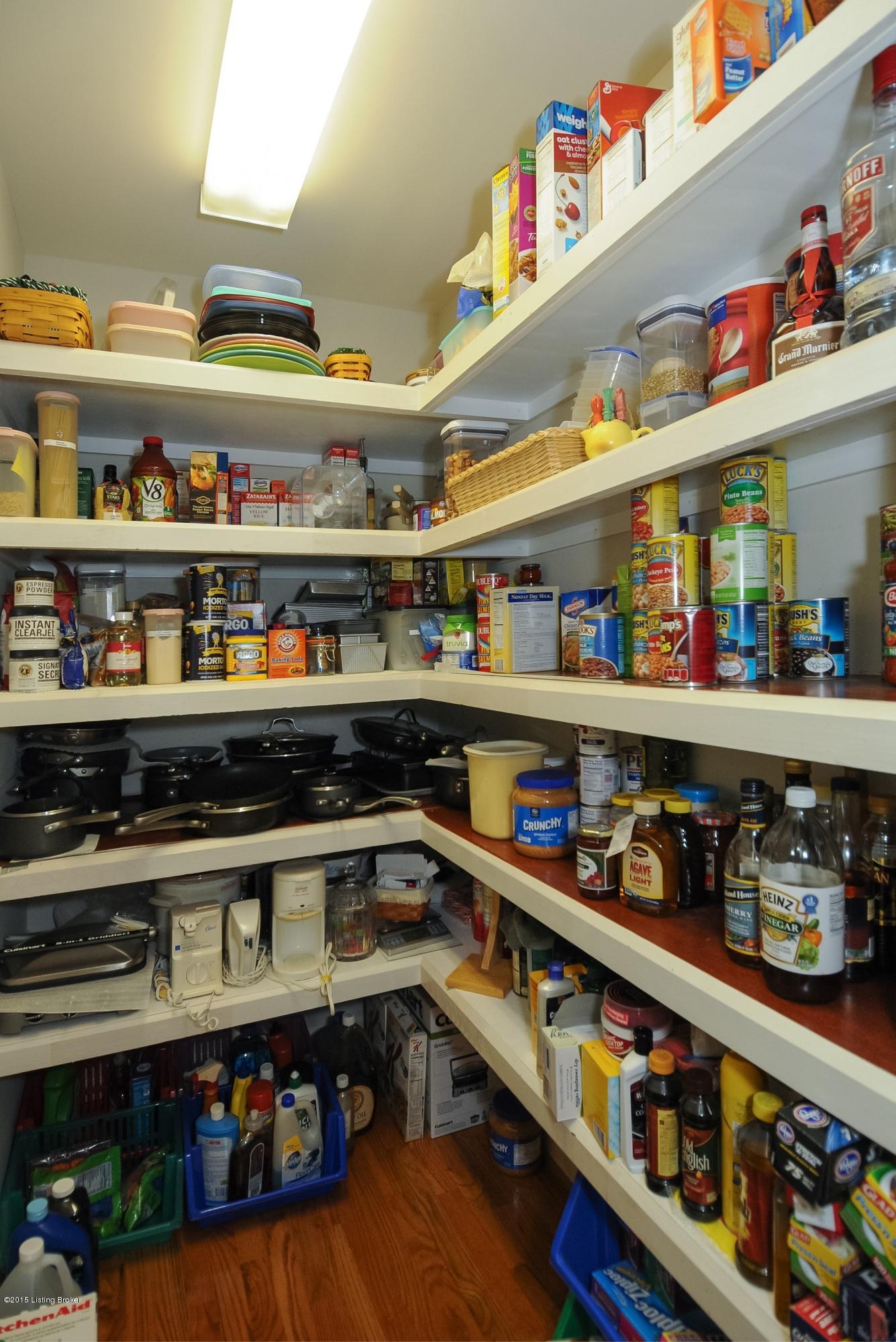 5001 Thurman Road Louisville, KY 40299 - Photo 13 of 43 Thurman Pantry