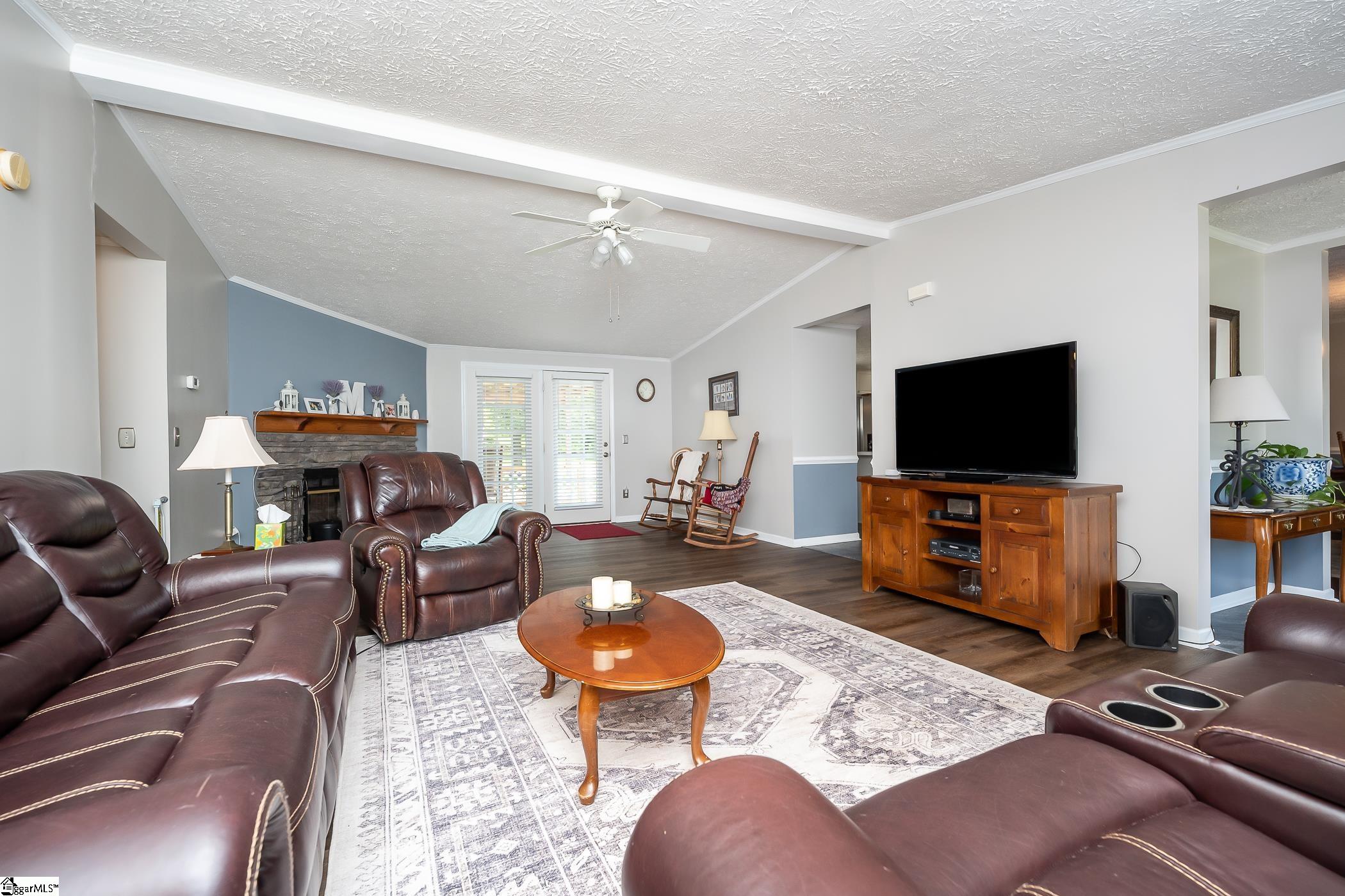 204 Moody Road Piedmont, SC 29673 - Photo 3 of 34 Gallery Image 3