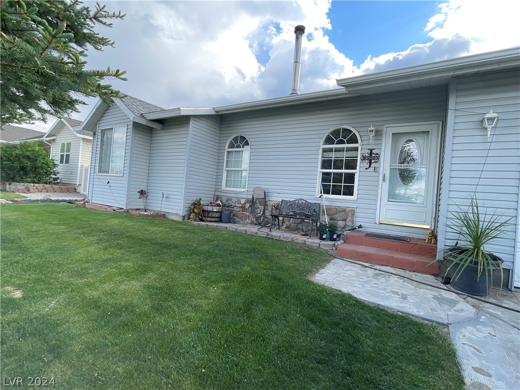 1250 East 16th St  