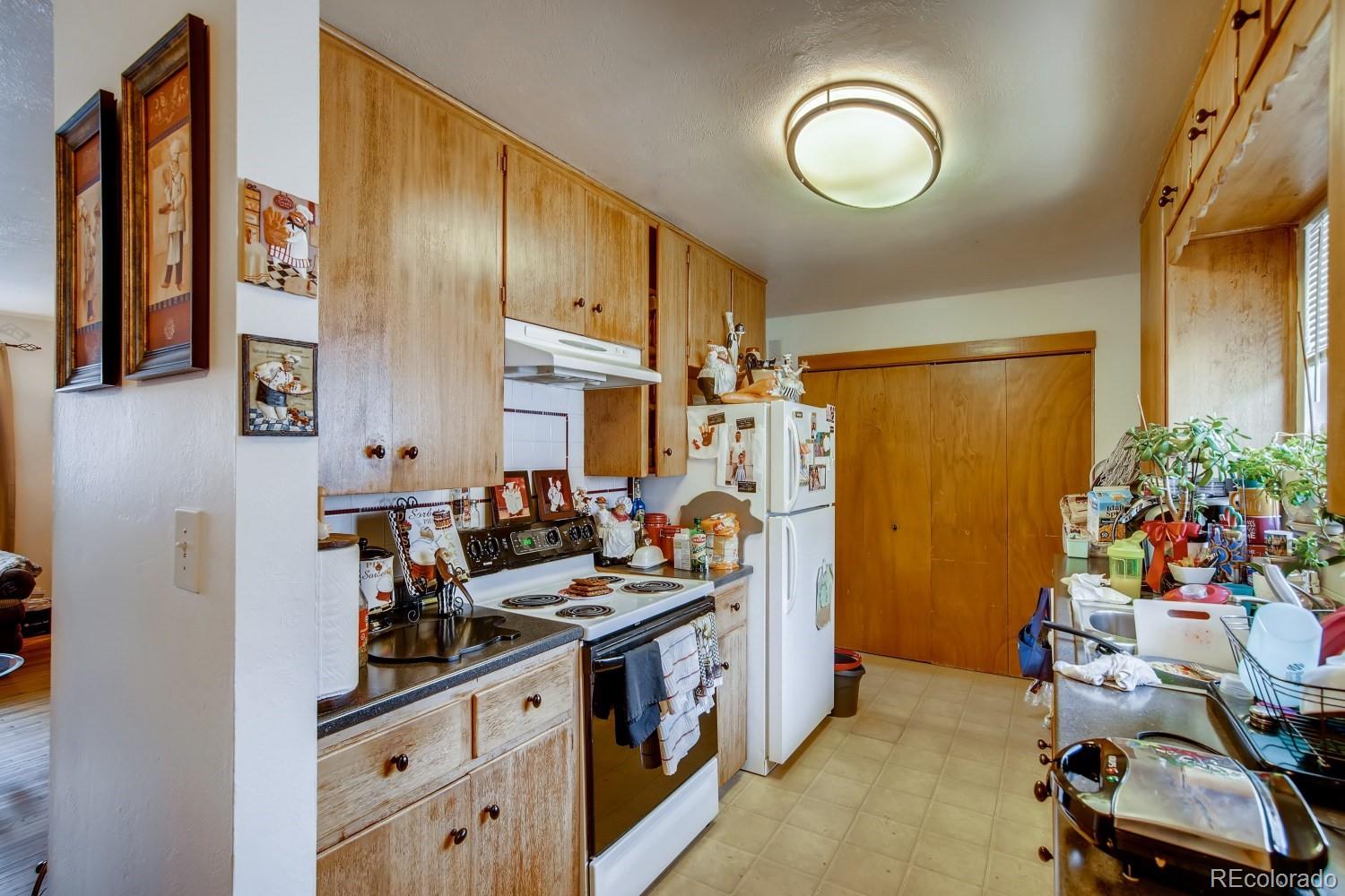 1070-1072 South Decatur Street Denver, CO 80219 - Photo 17 of 28 Gallery Image 17