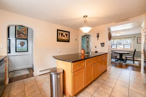 $425,000 | 193 Page Street, Lunenburg, MA 01462