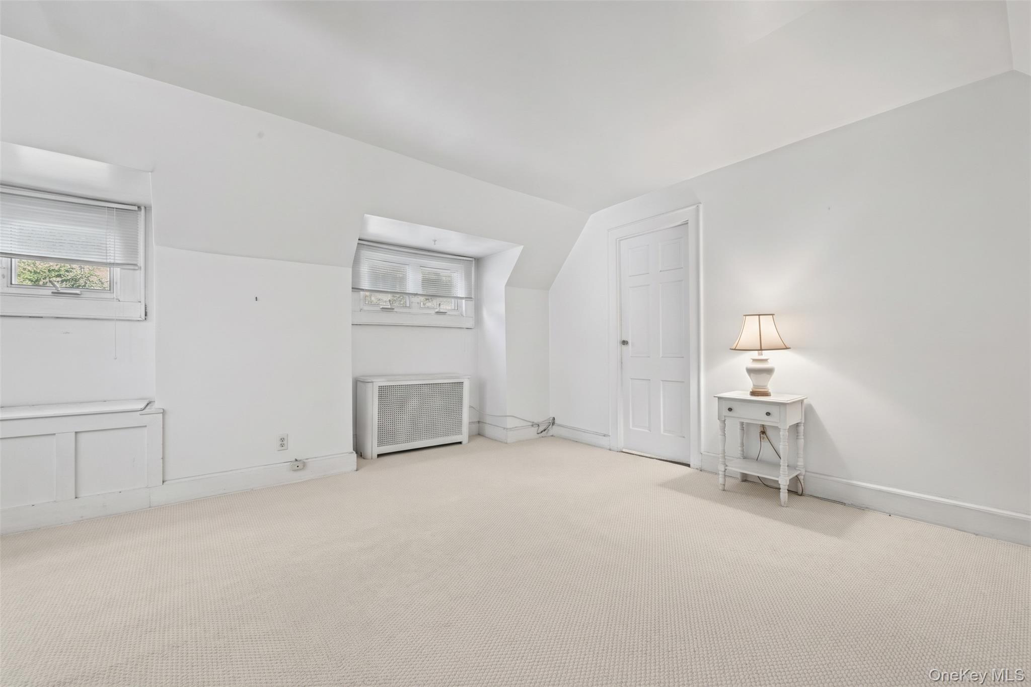 1956 Old Mill Road Merrick, NY 11566 - Photo 18 of 28 Gallery Image 18