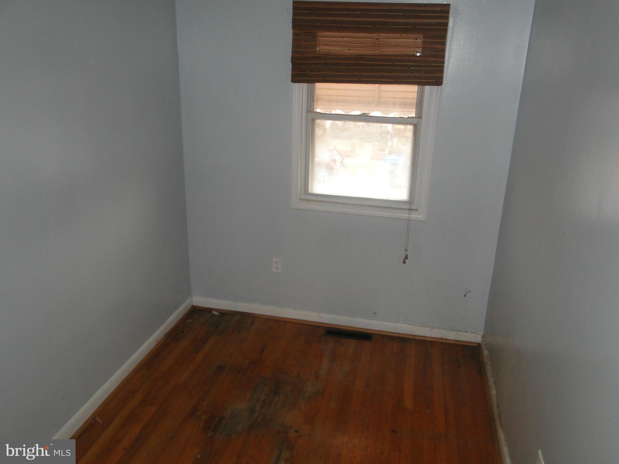 8191 Del Haven Road Baltimore, MD 21222 - Photo 14 of 23 Bedroom
