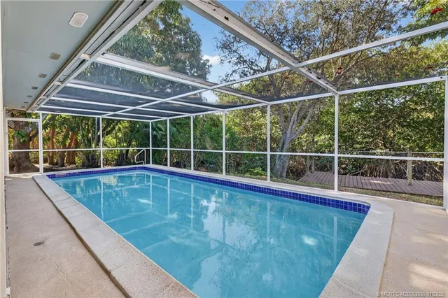 $695,000 | 221 Southeast Tressler Drive, Stuart, FL 34994