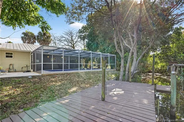 $695,000 | 221 Southeast Tressler Drive, Stuart, FL 34994