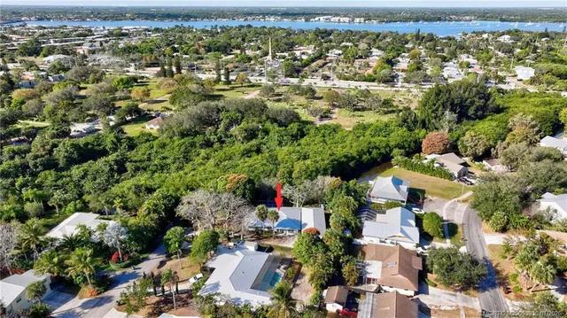 $695,000 | 221 Southeast Tressler Drive, Stuart, FL 34994