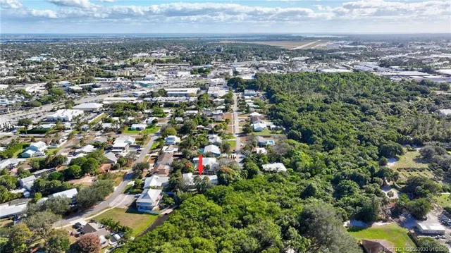 $695,000 | 221 Southeast Tressler Drive, Stuart, FL 34994