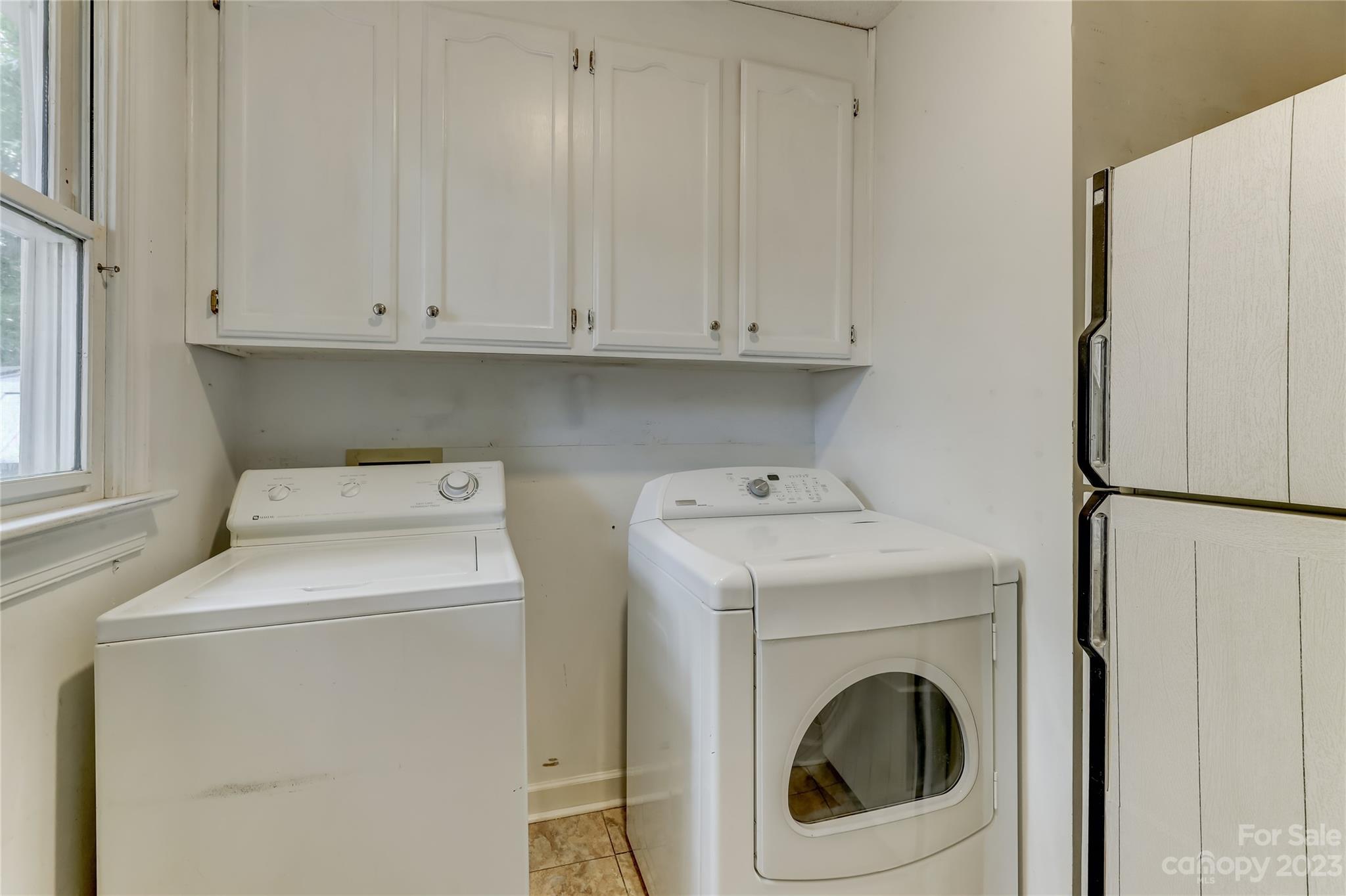 1631 Amanda Lane Rock Hill, SC 29730 - Photo 34 of 43 a utility room with dryer and washer