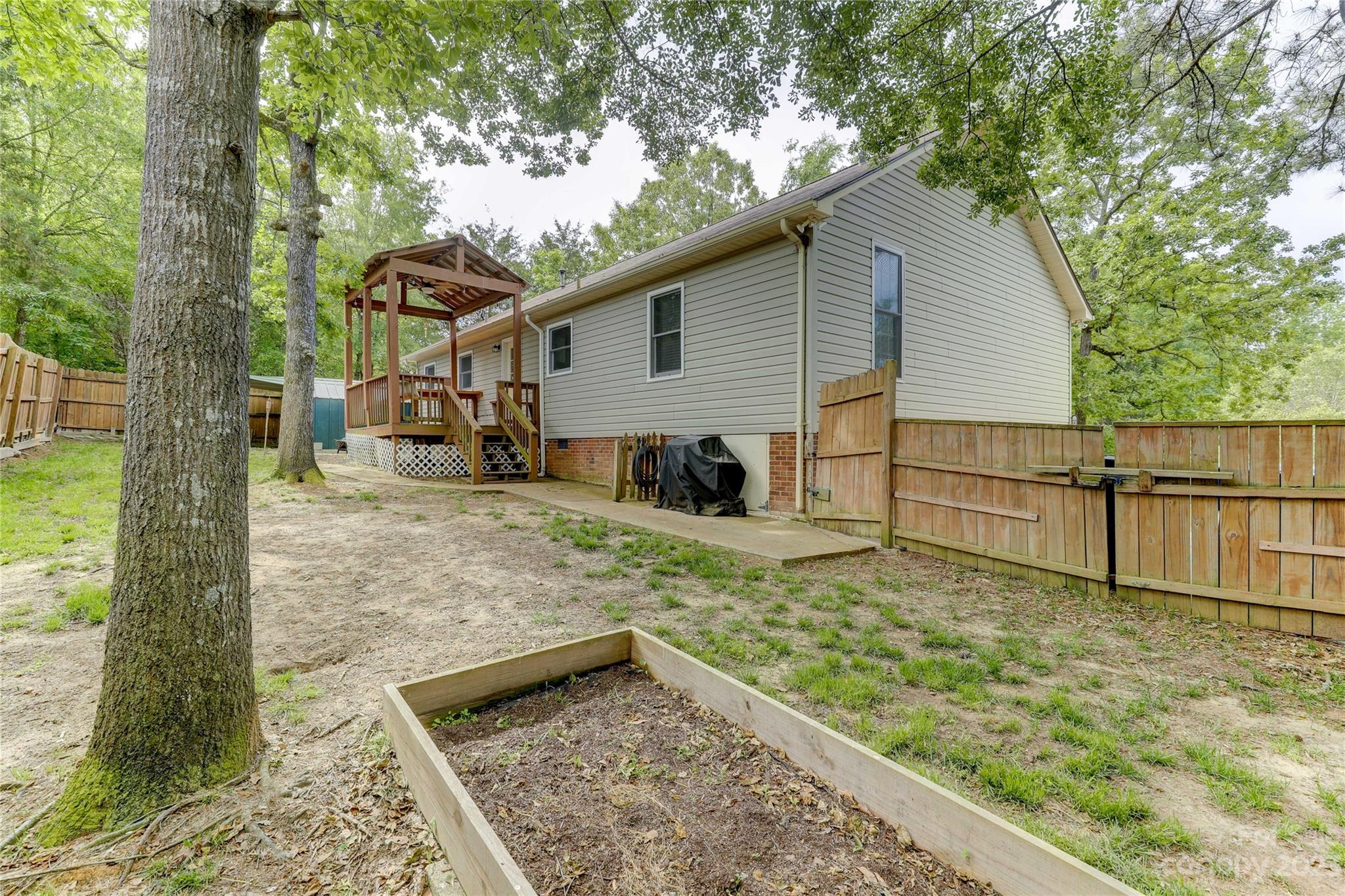 1631 Amanda Lane Rock Hill, SC 29730 - Photo 42 of 43 a view of a backyard