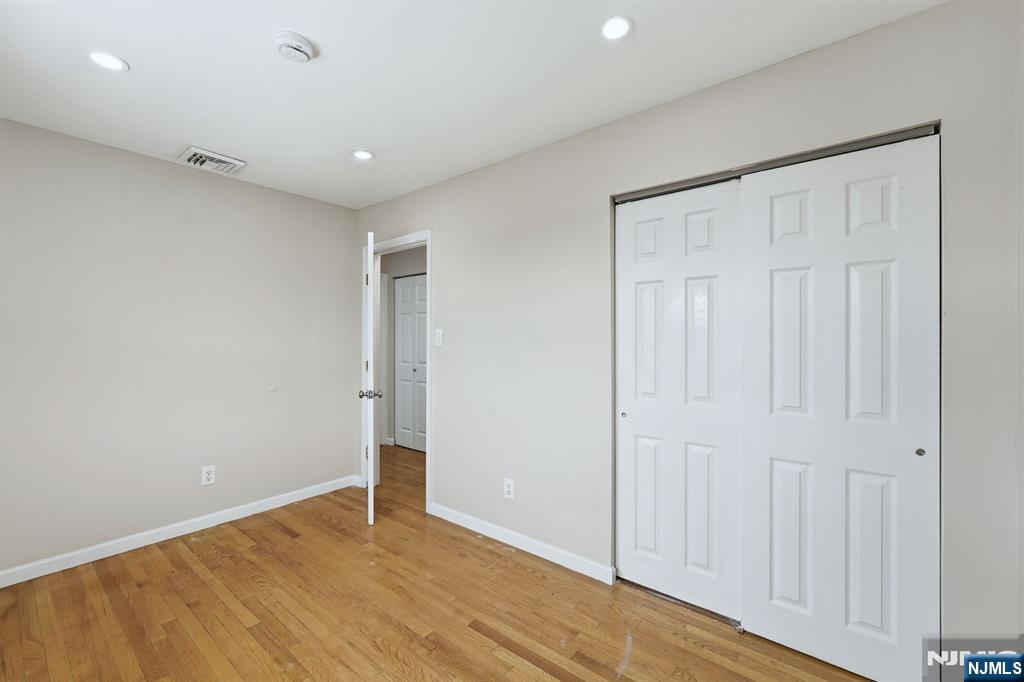 220 5th Street Fairview, NJ 07022 - Photo 23 of 33