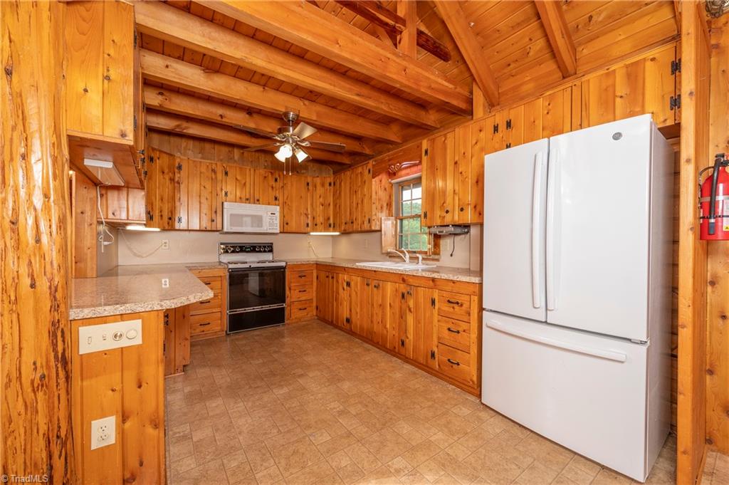 3591 Frye Bridge Road Clemmons, NC 27012 - Photo 10 of 43 Gallery Image 10