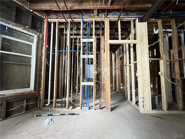 $350,000 | 240 Kirk Avenue, Unit 44, Syracuse, NY 13205