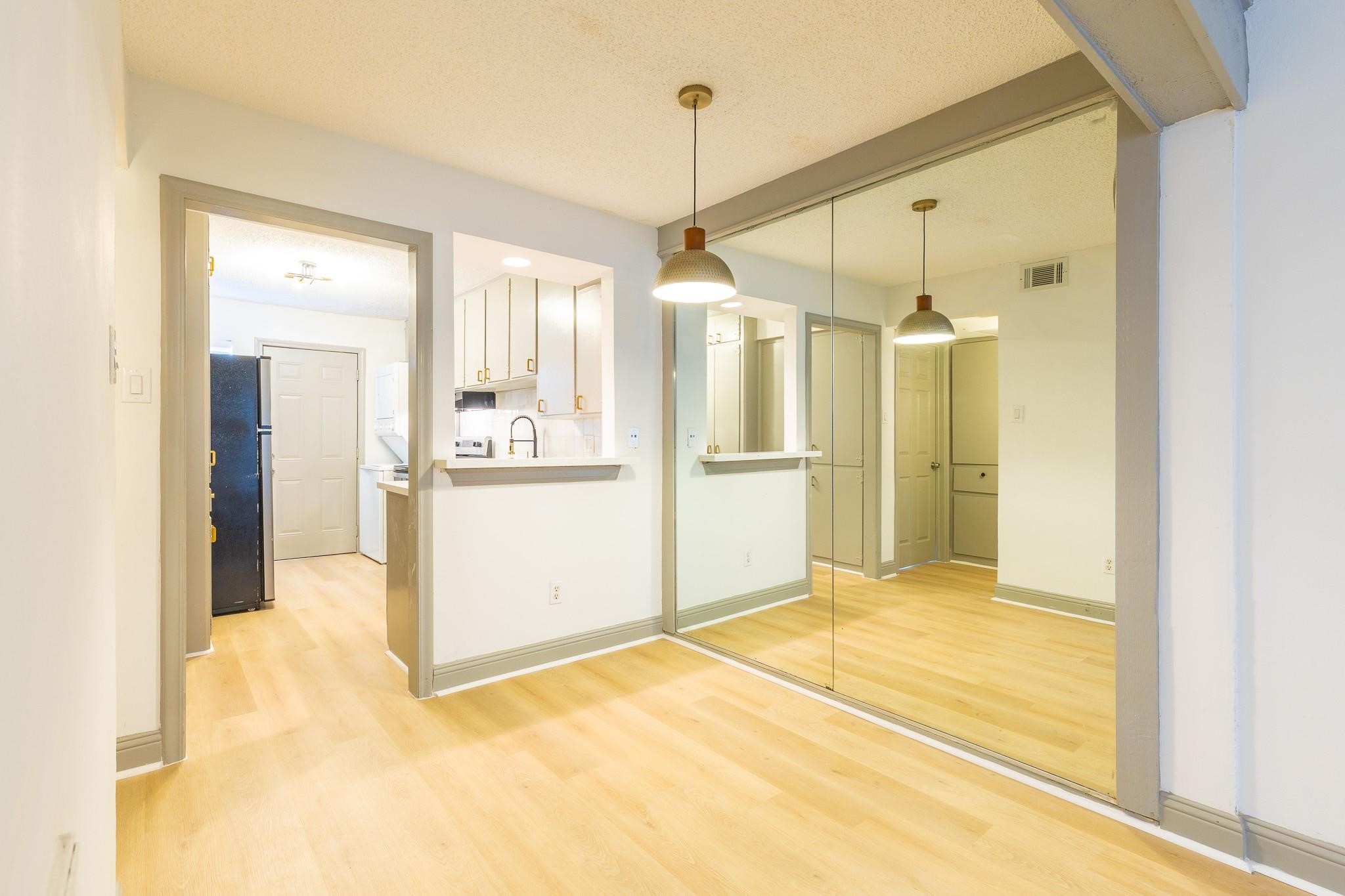 11603 Chimney Rock Road, Unit 4 Houston, TX 77035 - Photo 8 of 22
