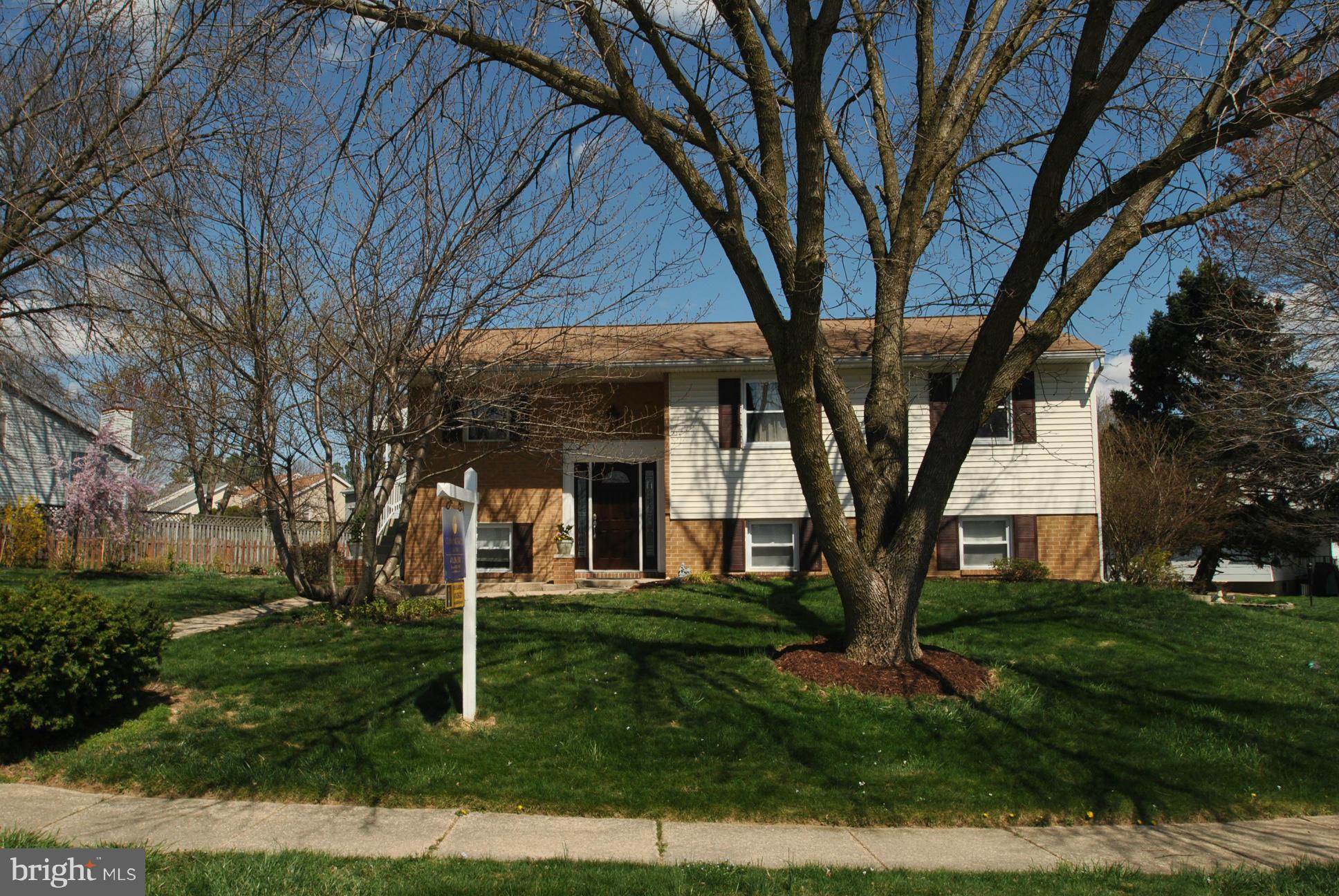 4422 Fieldgreen Road Baltimore, MD 21236 - Photo 2 of 28 FRONT OF HOME