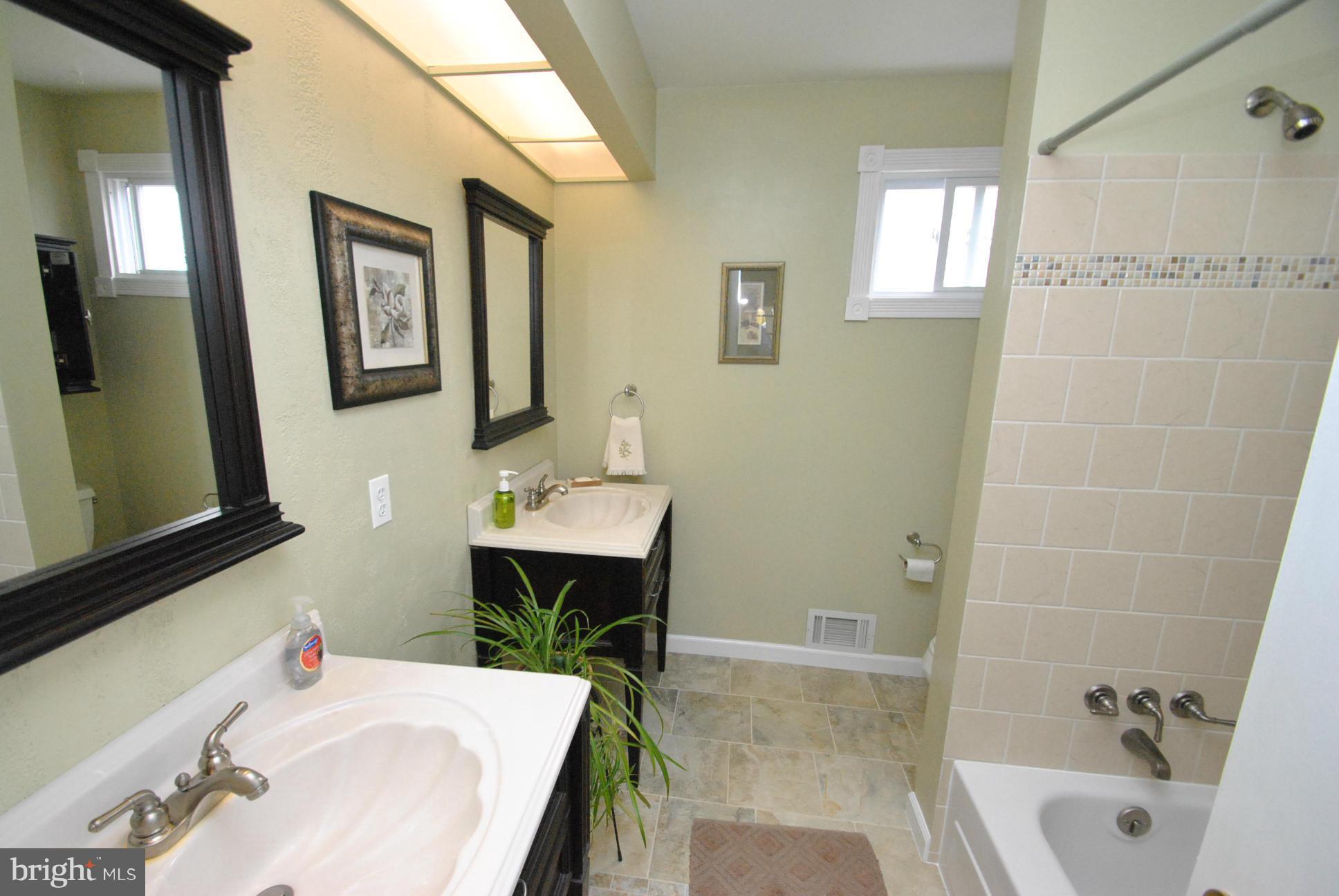 4422 Fieldgreen Road Baltimore, MD 21236 - Photo 18 of 28 COMPLETELY REMODELED UPPER LEVEL BATH