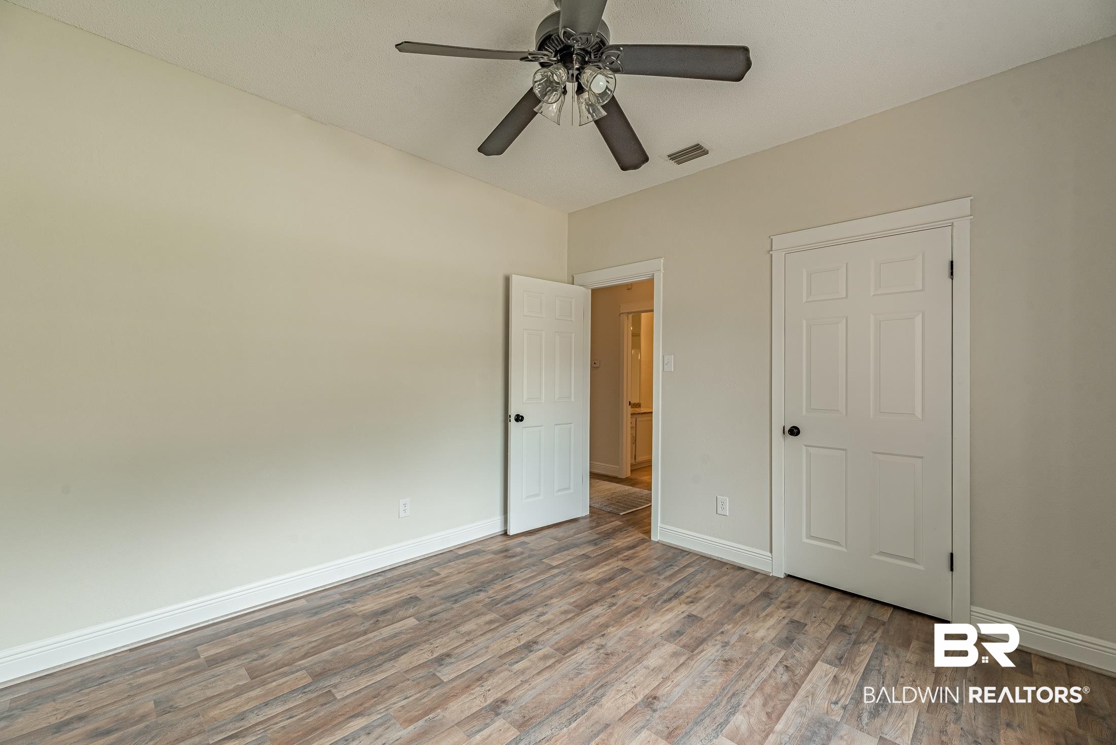 486 Ridgewood Drive Daphne, AL 36526 - Photo 30 of 33