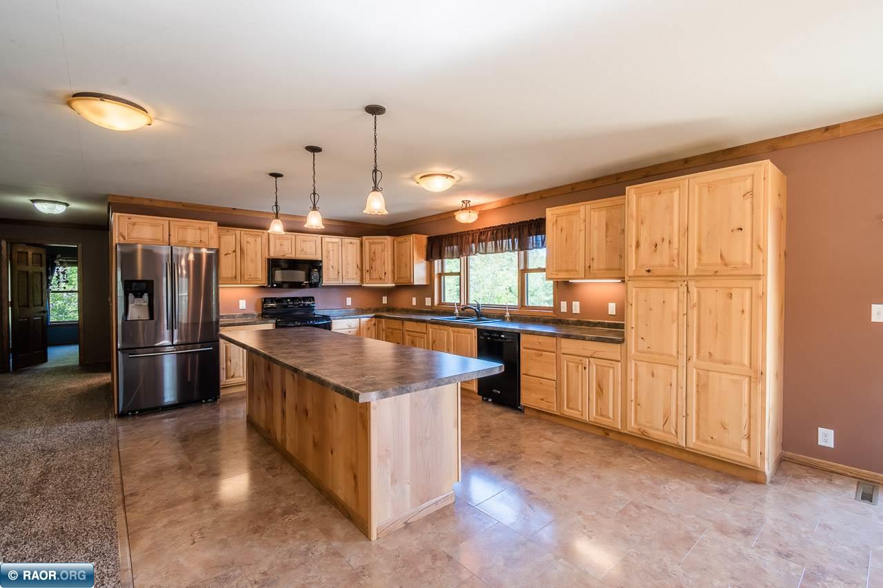 11970 Gust Erickson Road Hibbing, MN 55746 - Photo 6 of 34