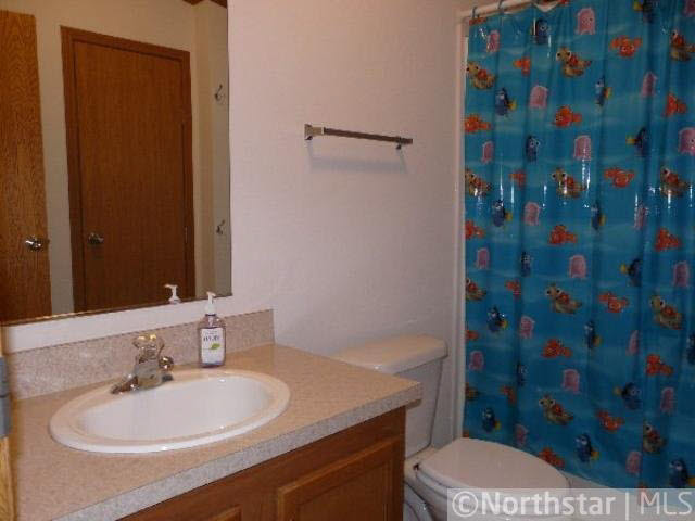 27941 North Point Lake Road Jackson, WI 54893 - Photo 9 of 12 Gallery Image 9