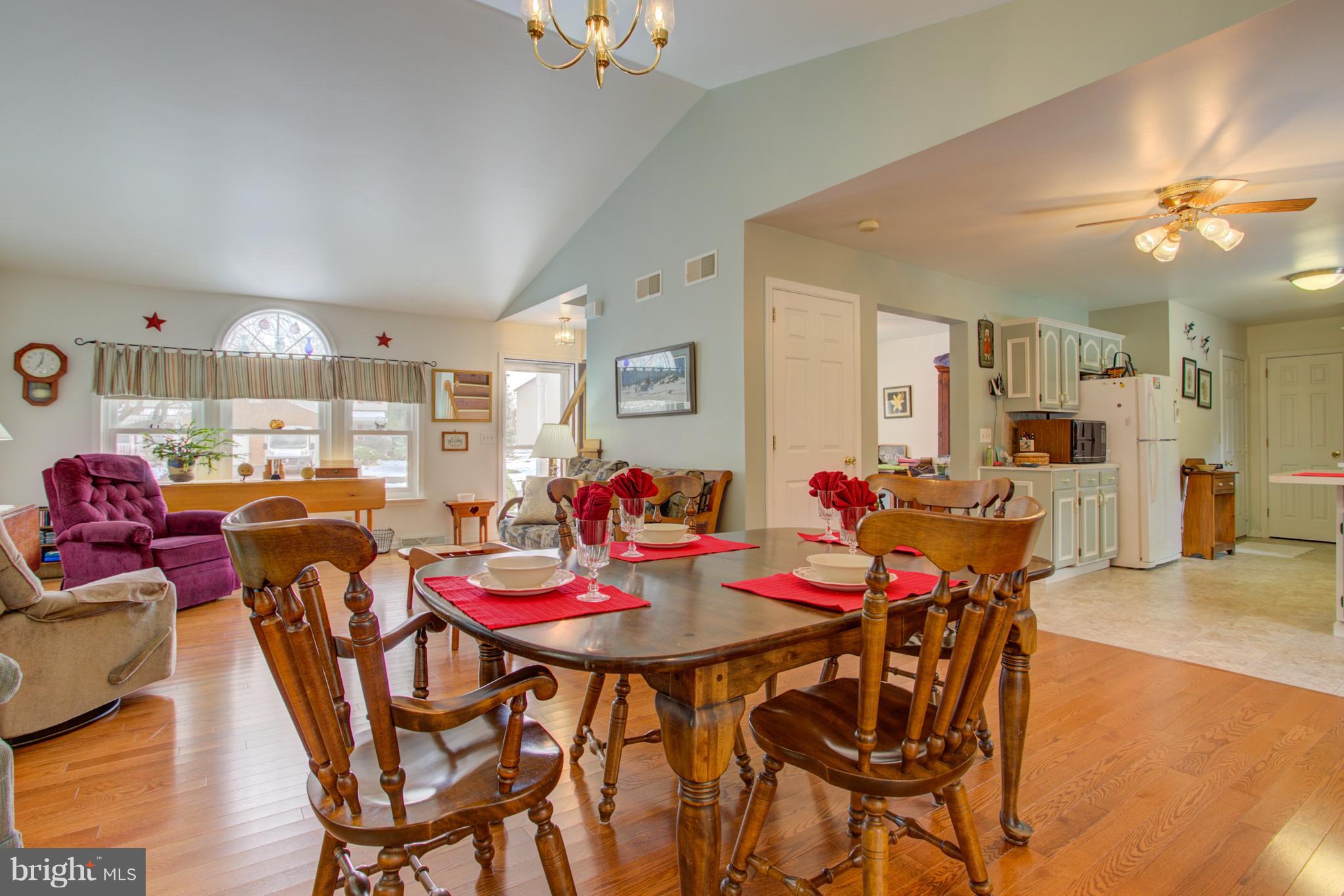 67 Winding Way Lititz, PA 17543 - Photo 4 of 24