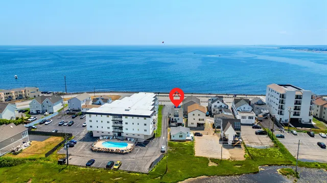 $773,000 | 6 Anchor Court, Hampton, NH 03842