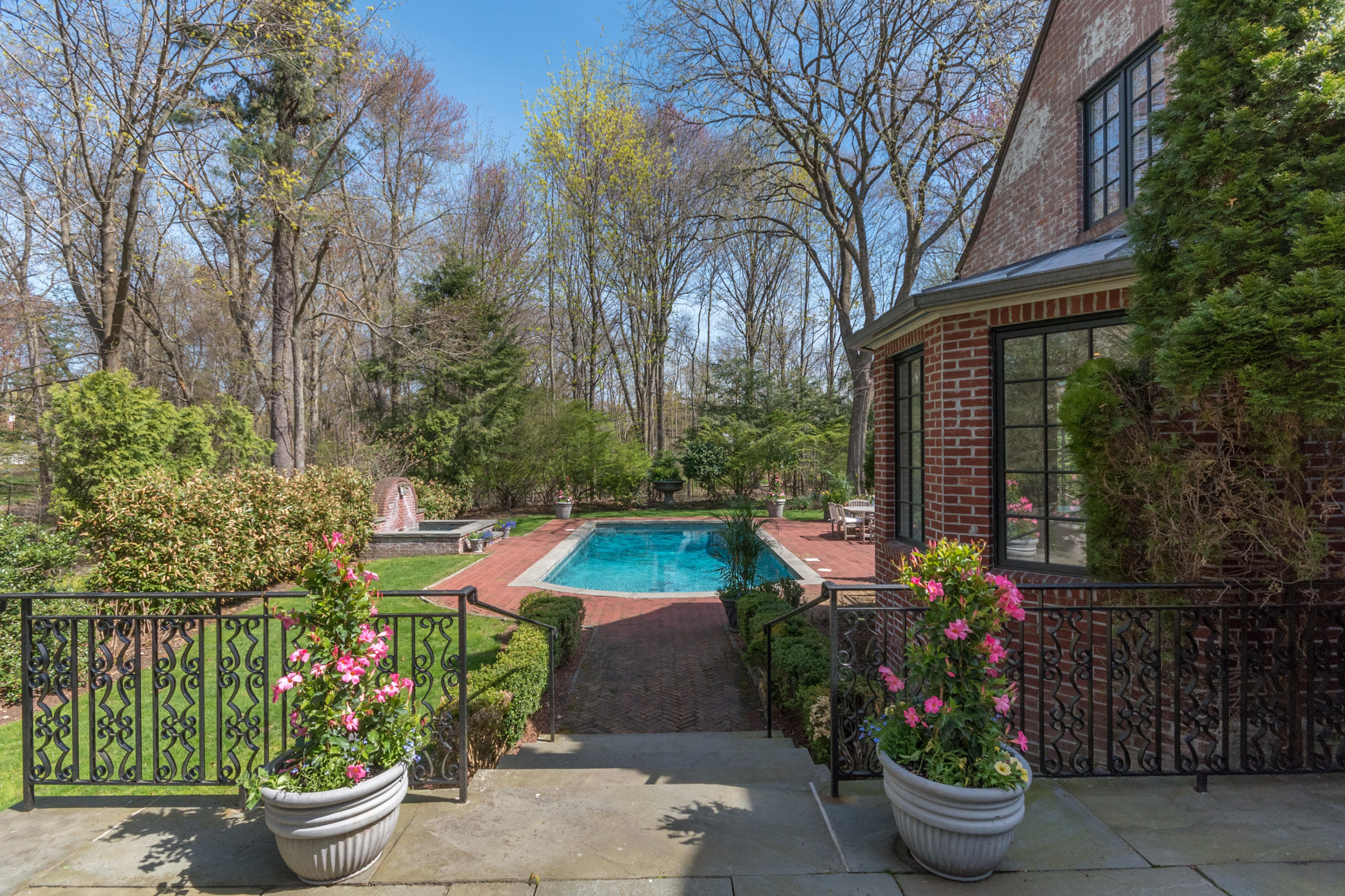 170 Ridge Acres Road Darien, CT 06820 - Photo 40 of 50