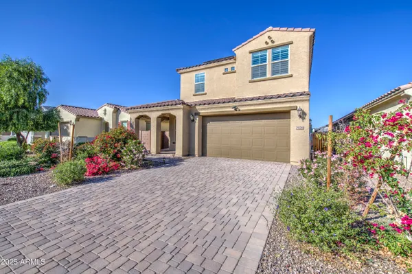 $539,900 | 7926 West Medlock Drive, Glendale, AZ 85303