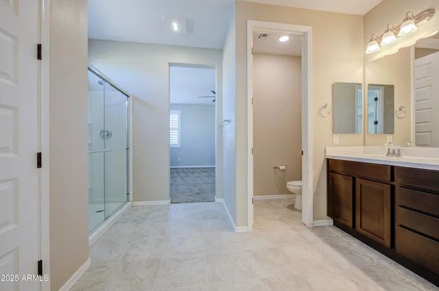 an empty room with a empty space