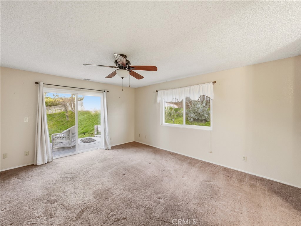 4480 Estrada Avenue Atascadero, CA 93422 - Photo 20 of 46 Primary Bedroom