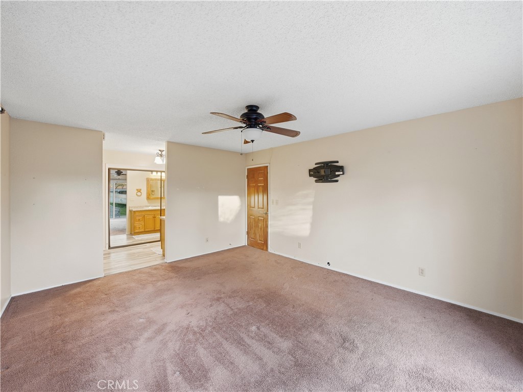 4480 Estrada Avenue Atascadero, CA 93422 - Photo 22 of 46 Primary Bedroom
