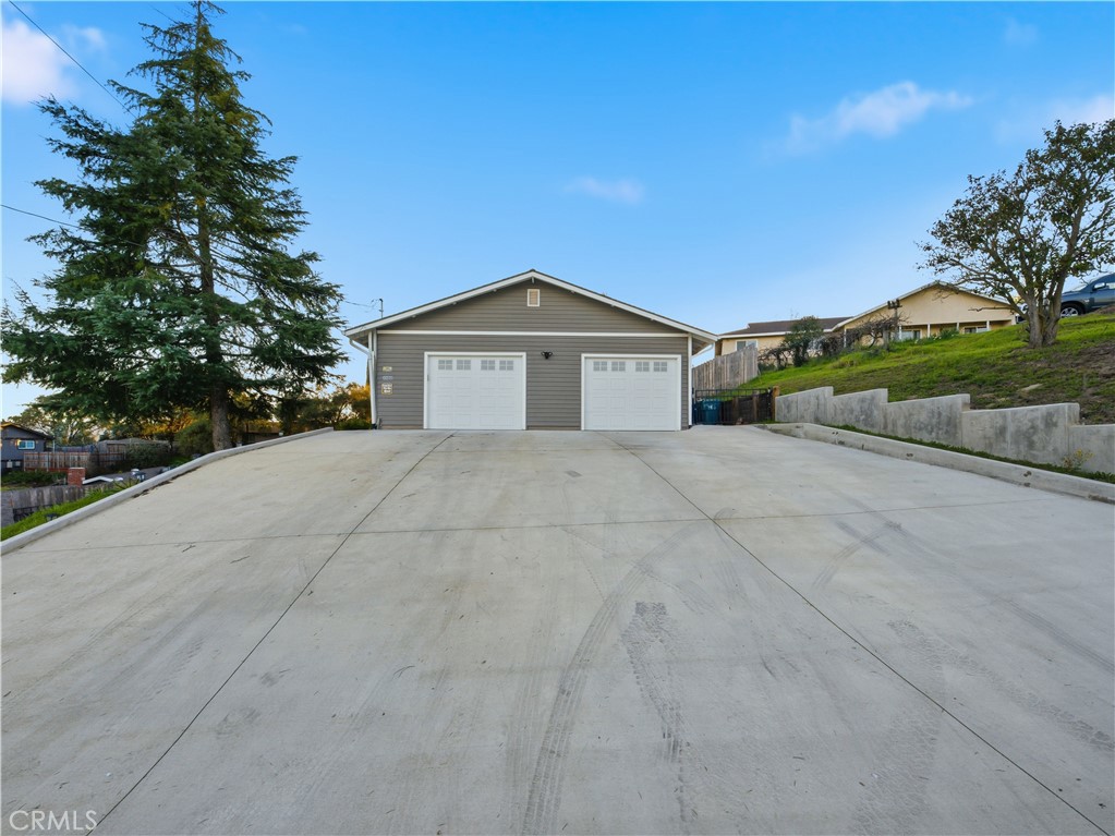 4480 Estrada Avenue Atascadero, CA 93422 - Photo 3 of 46 Exterior