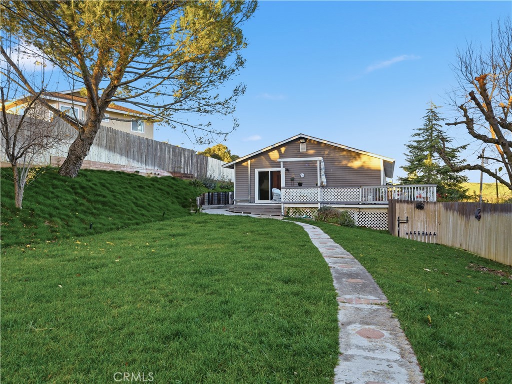 4480 Estrada Avenue Atascadero, CA 93422 - Photo 40 of 46 Backyard