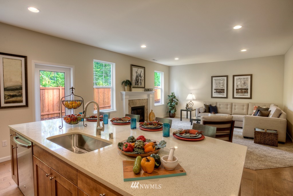 3421 195th Place Southeast, Unit 4 Bothell, WA 98012 - Photo 8 of 17 Gallery Image 8