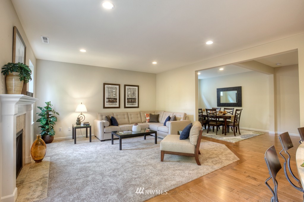 3421 195th Place Southeast, Unit 4 Bothell, WA 98012 - Photo 9 of 17 Gallery Image 9
