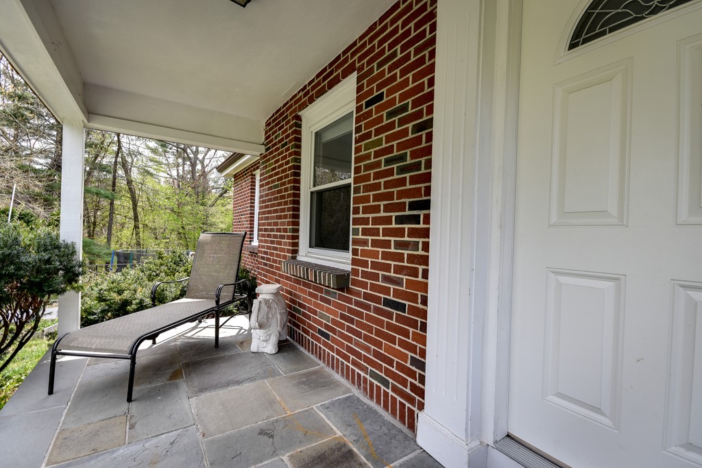 9 D'Angelo Road Wayland, MA 01778 - Photo 2 of 21